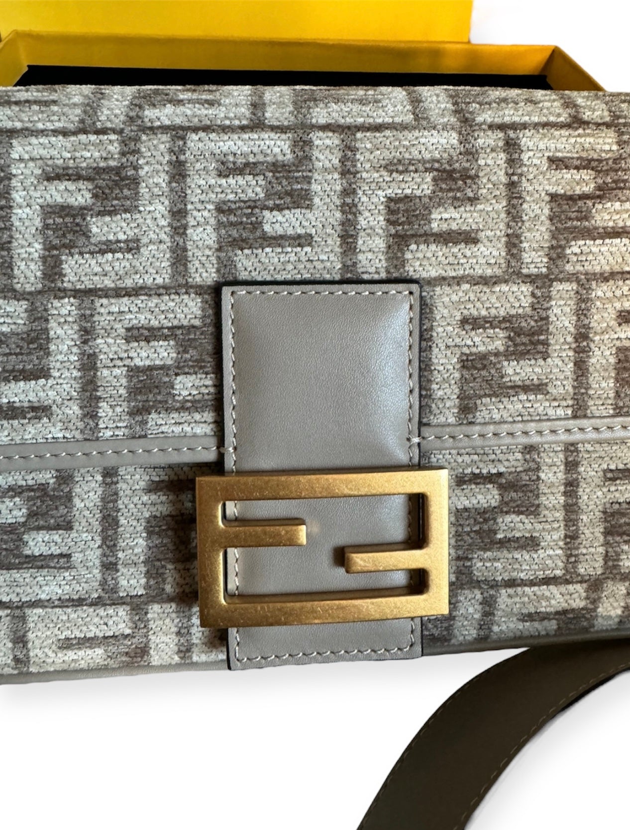 Fendi Baguette