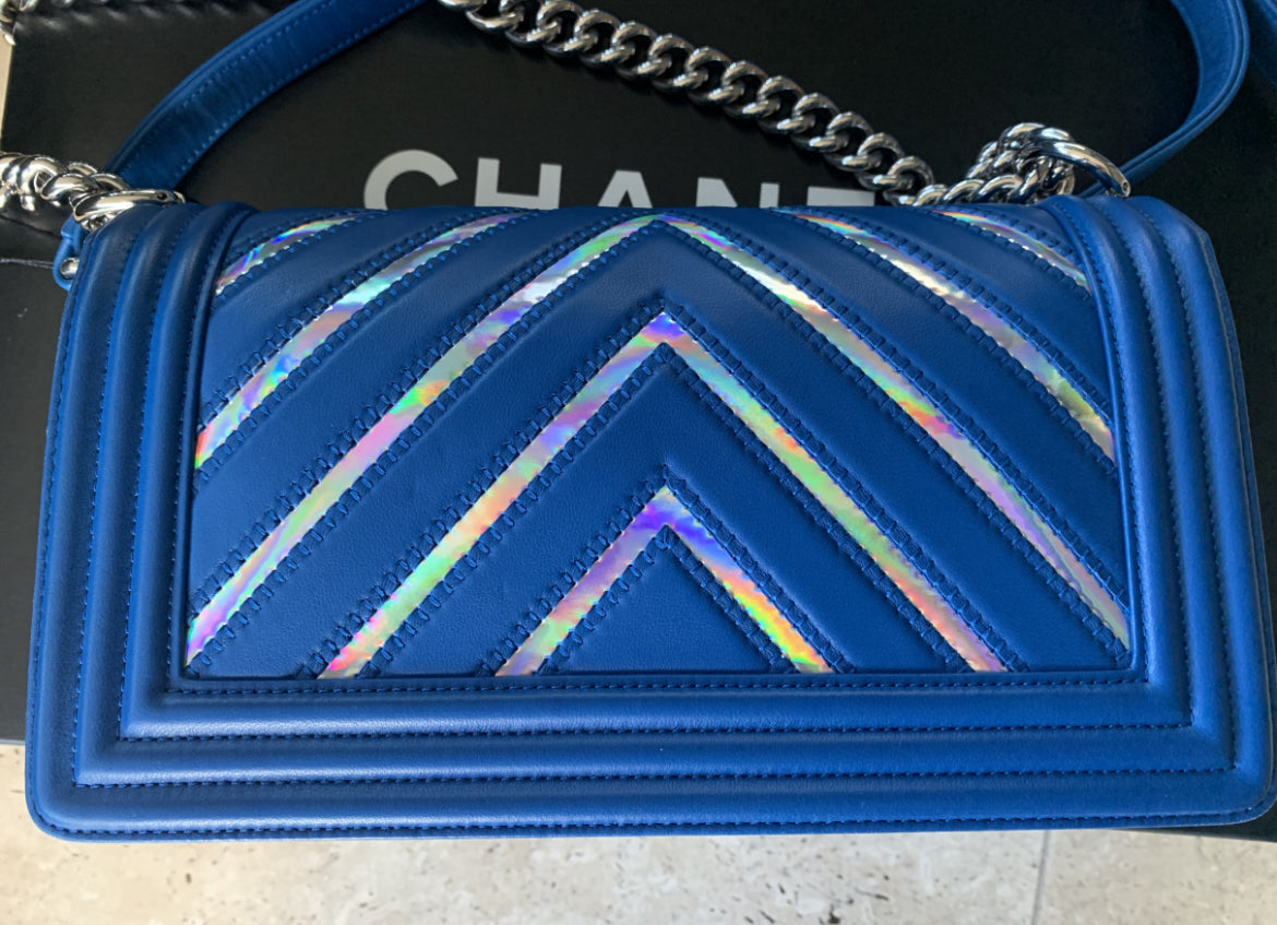 Bolsa Chanel Boy - Ferragens Prateadas