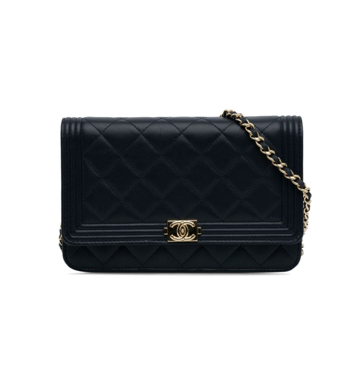 Carteira Chanel com corrente - Hardware dourado